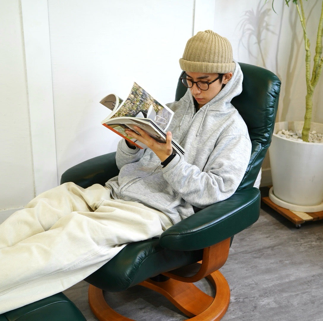 イエリアーダ / Hjellegjerde フィヨルド215 リクライニングチェア