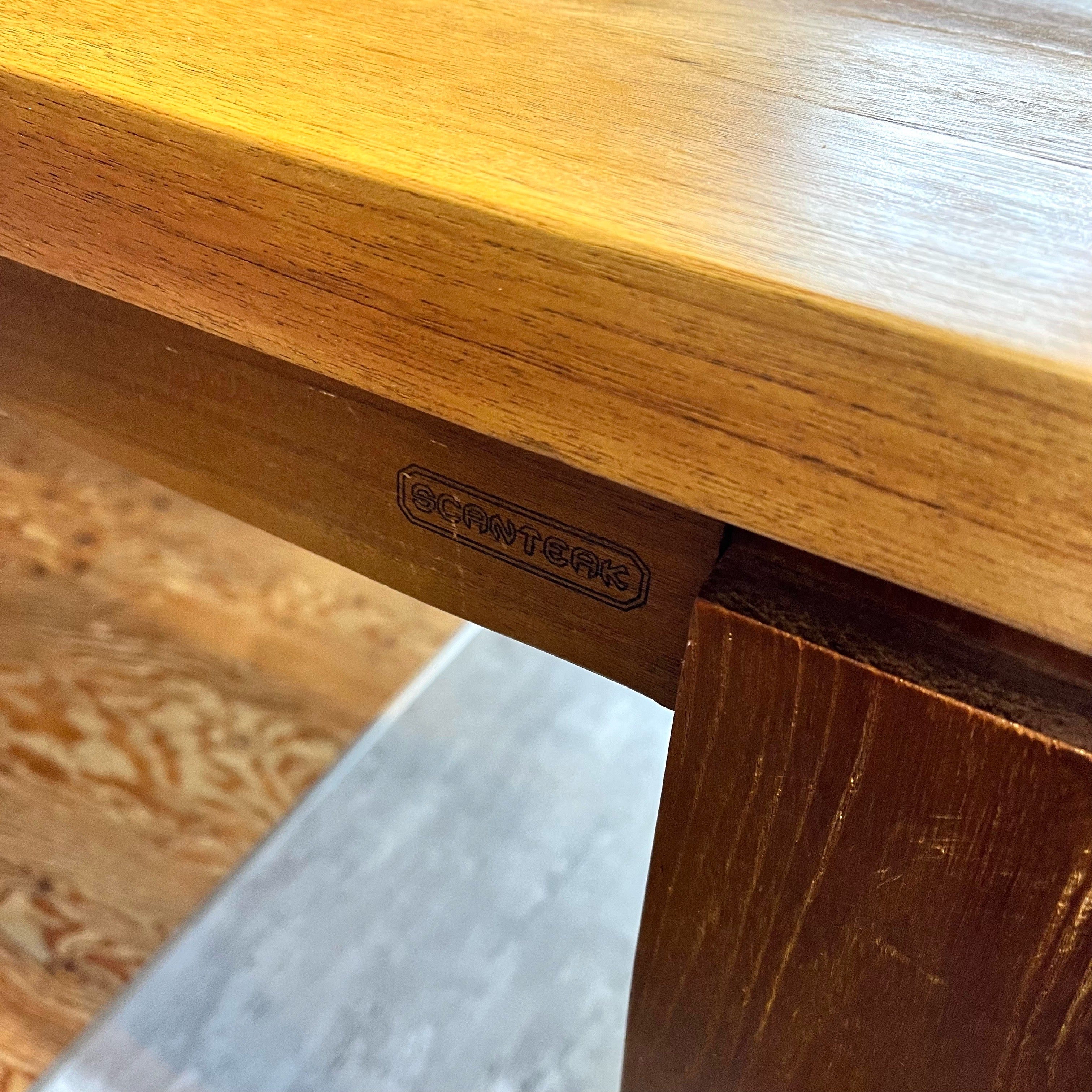 スキャンティーク / SCANTEAK ダイニングテーブル チーク 4人掛け 中古