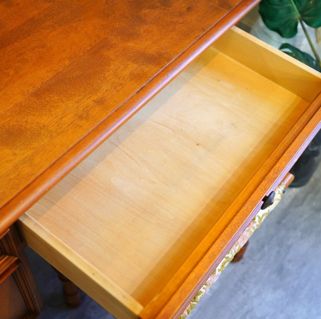 横浜ダニエル ドレッサー 収納付スツール付 化粧台 中古 カバ桜 国産