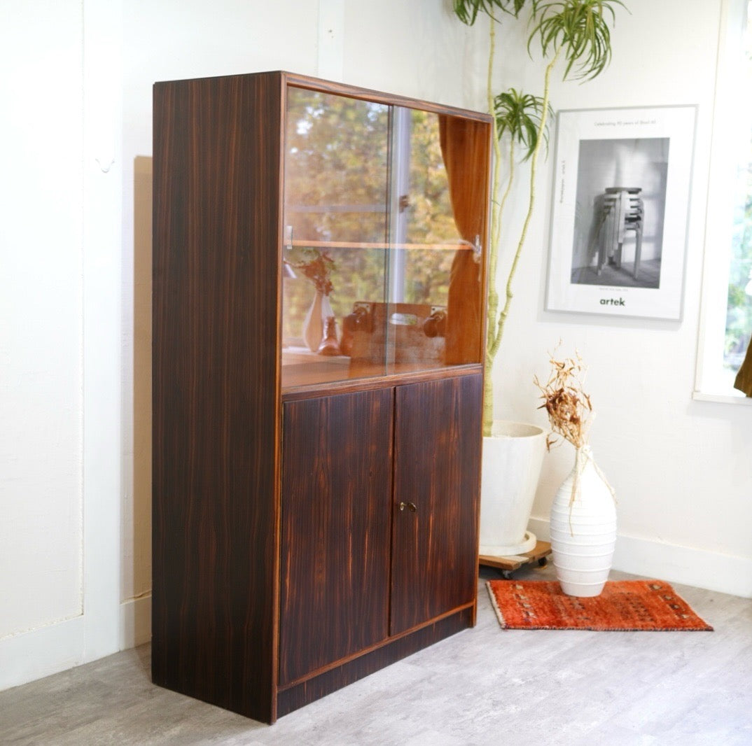 ガラスキャビネット ローズウッド イギリス ヴィンテージ 中古 低め