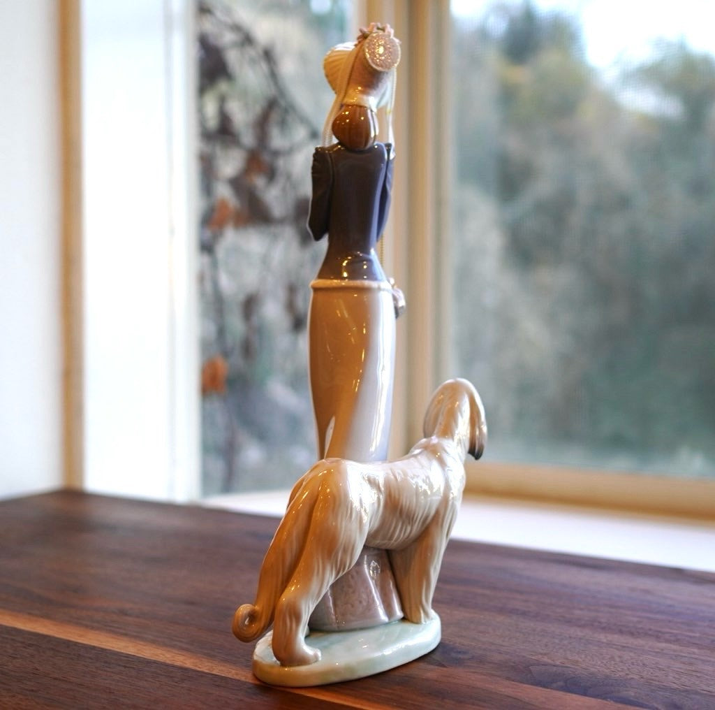 リヤドロ / LLADRO 犬とお散歩 フィギュリン スペイン 磁器