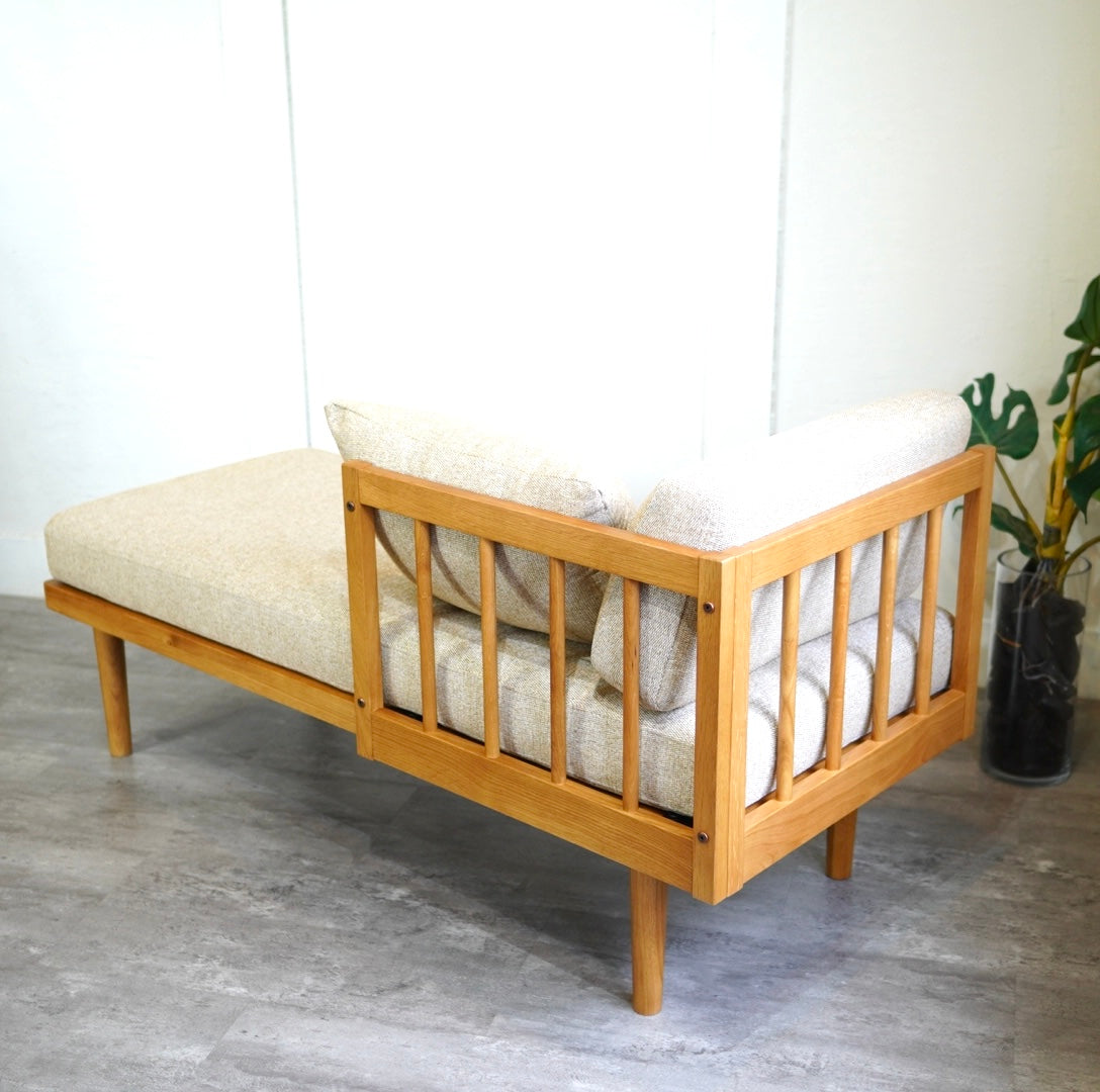 ウニコ / unico キナ / KINNA ベンチアームソファ 未使用 スリム