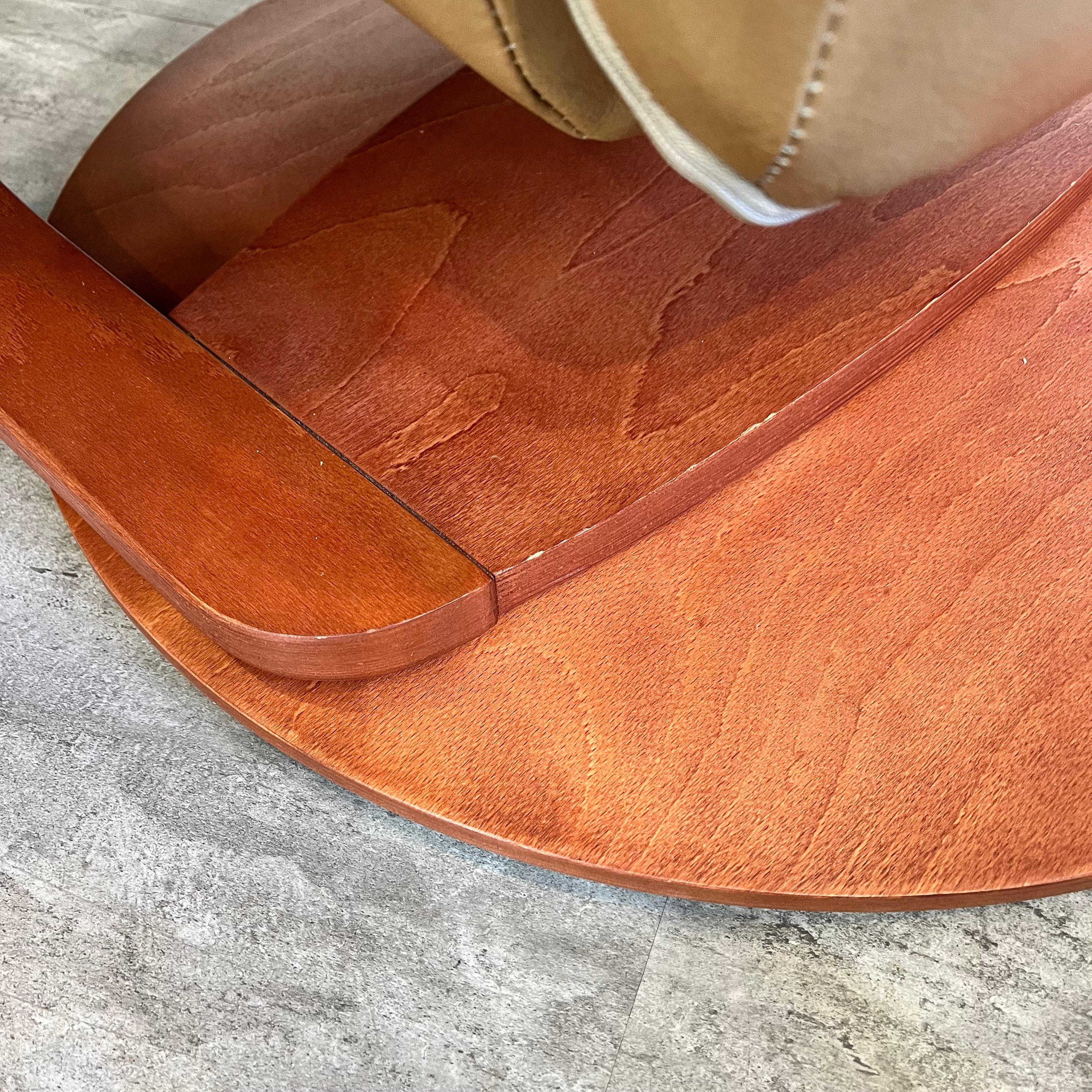 イエリアーダ / Hjellegjerde フィヨルド ウノ Cベースチェア フット