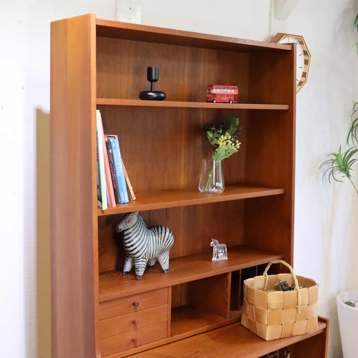 デンマーク製ブックシェルフ チーク材 デスク 北欧 ヴィンテージ