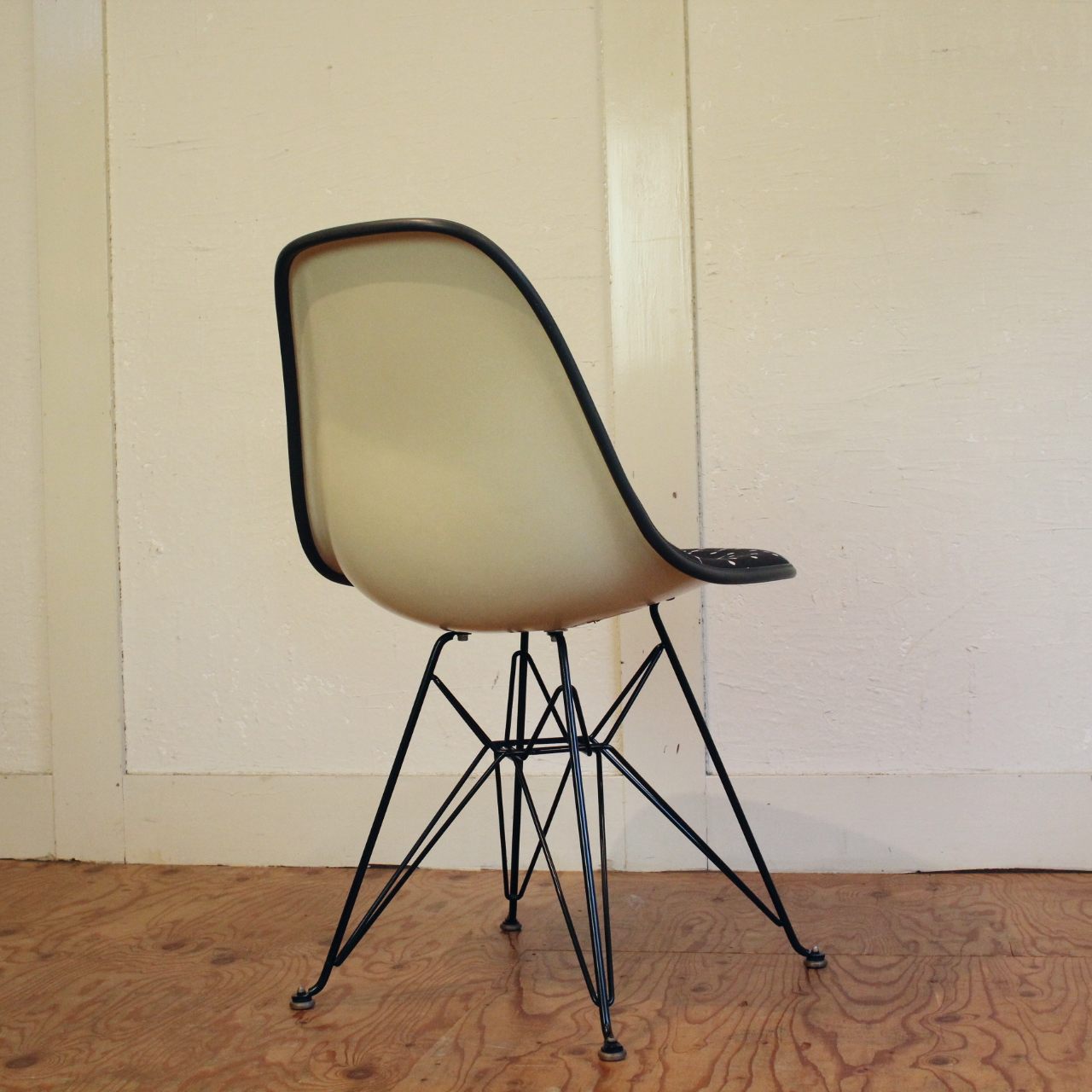 ハーマンミラー/HermanMiller｜ サイドシェルチェア ワイヤーベース