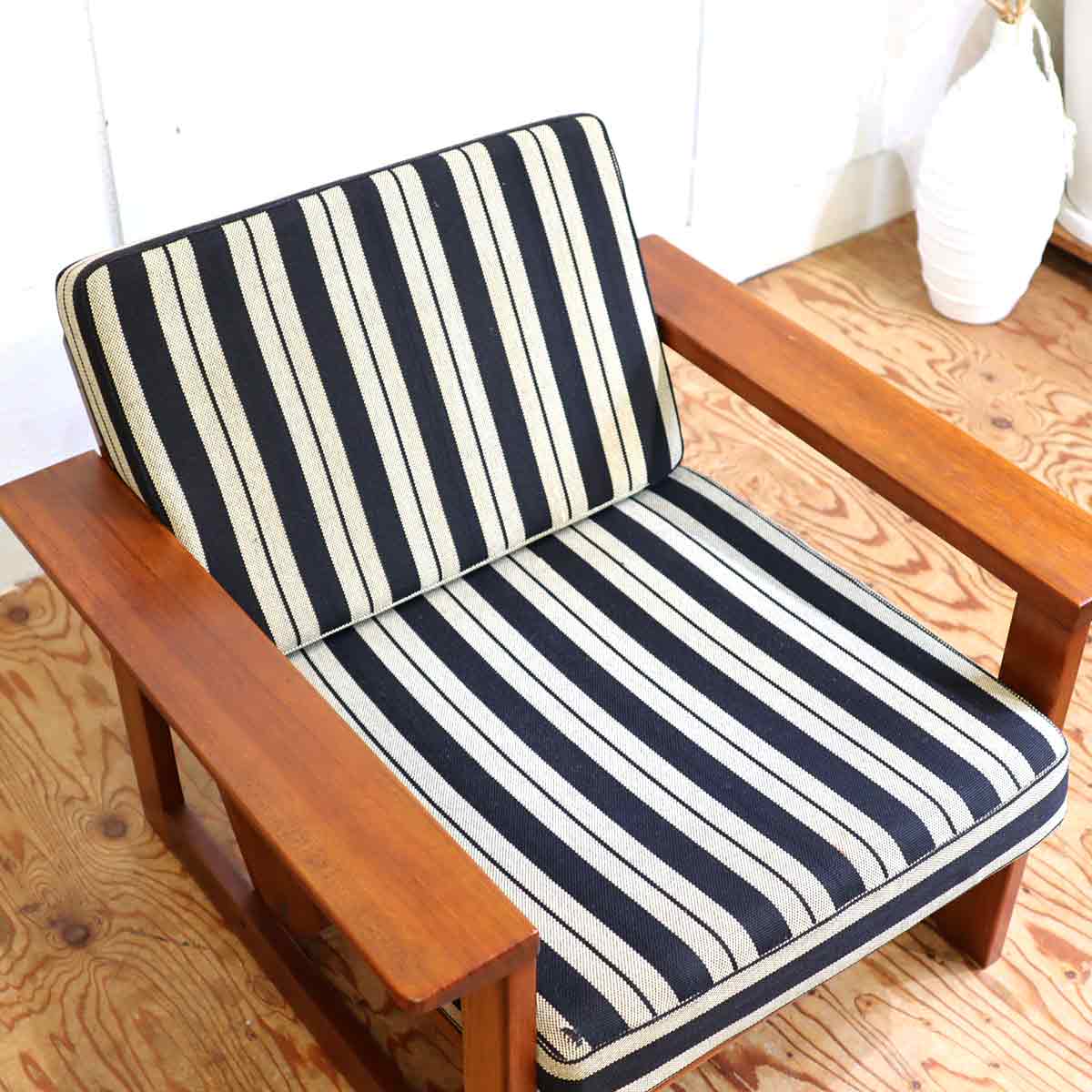 コスガ / KOSUGA アームソファ チーク材 ストライプ 【2