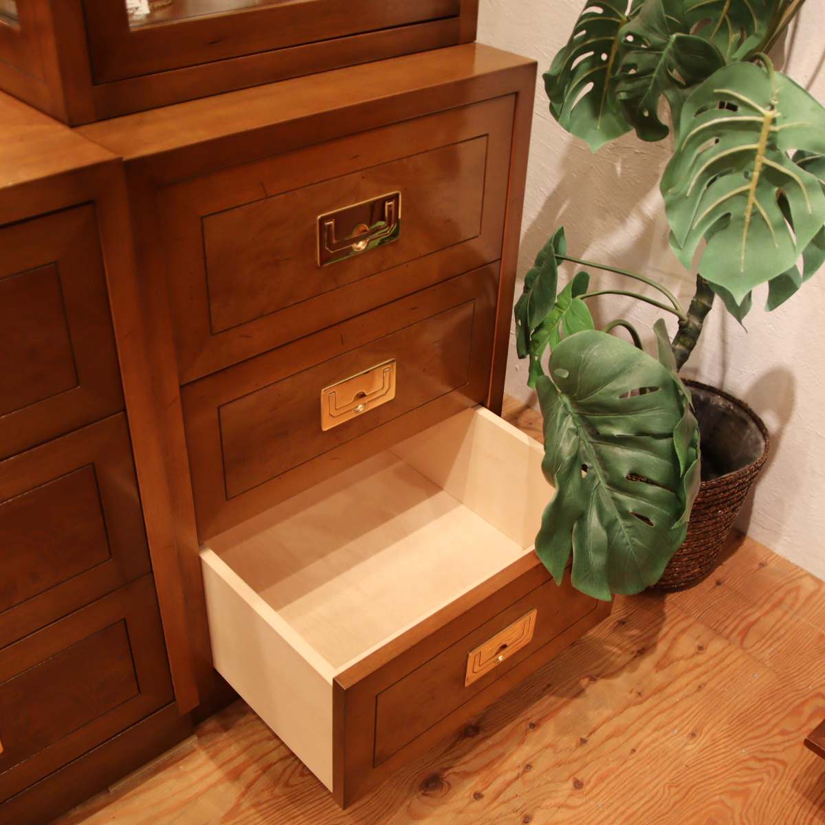 カリモク / karimoku ドマーニ / domani モーガントン / Morganton