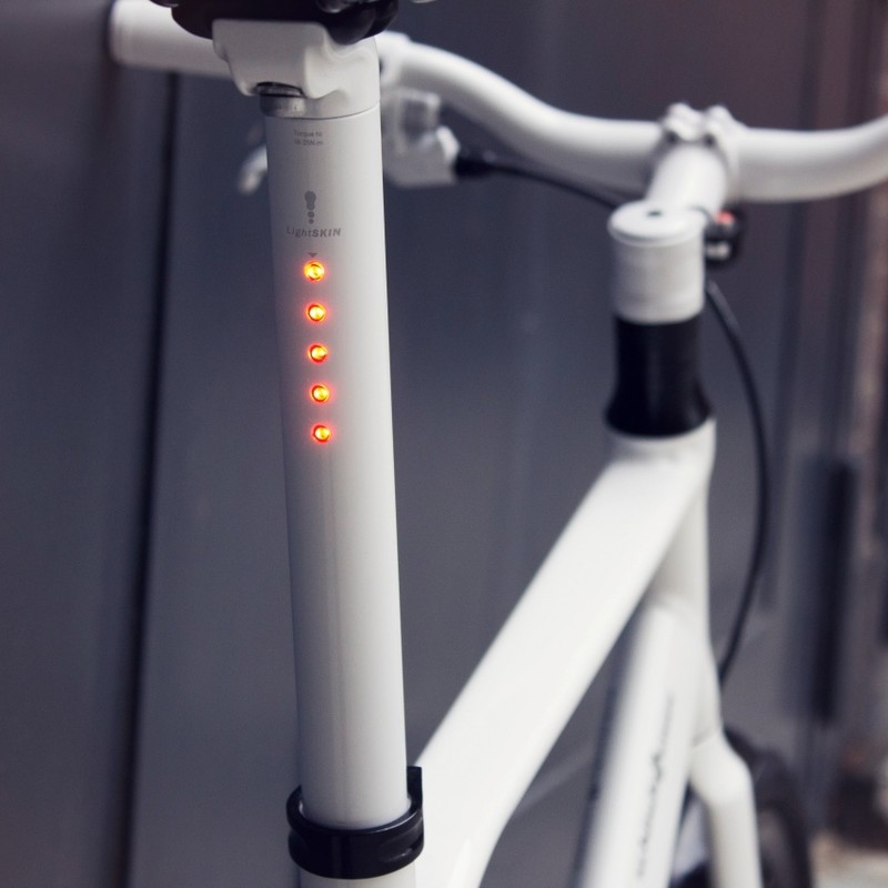 Light SKIN｜LED内蔵一体型自転車用シートポスト「ライトスキン