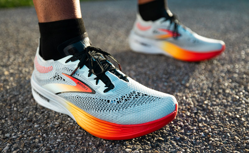 BROOKSのレーシングシューズ「HYPERIONELITE4」が登場 | 月陸Online