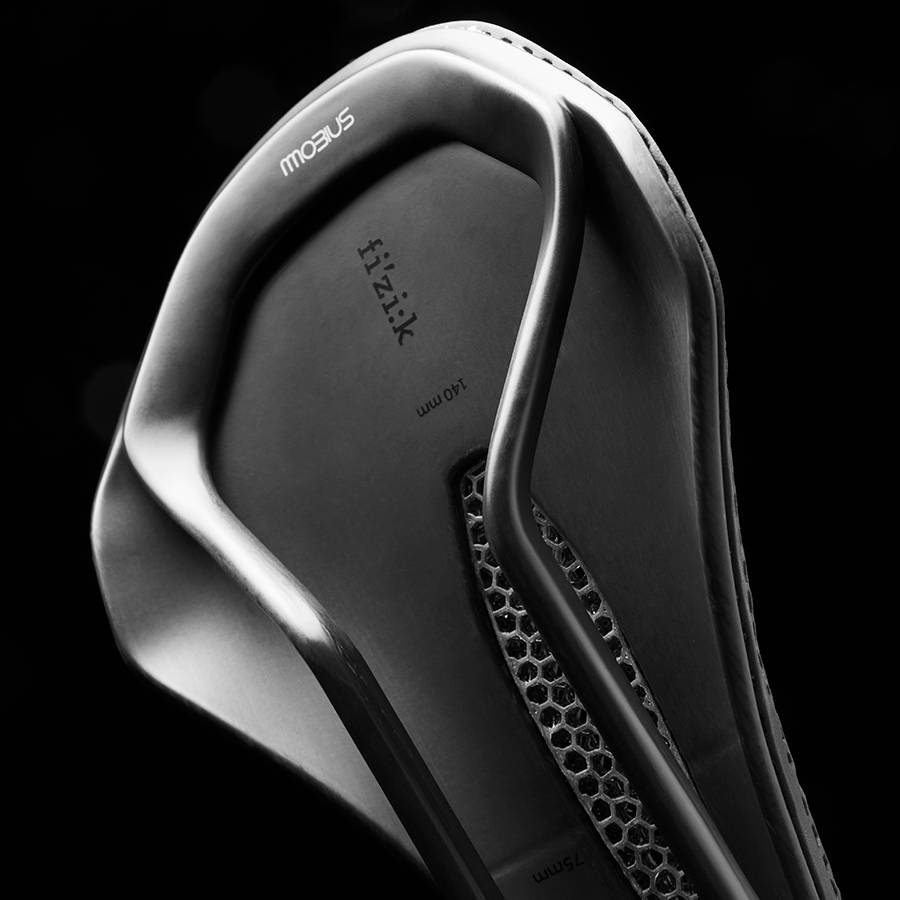 フィジーク：新製品】より快適に、より重量を削減したVENTO ARGO 00