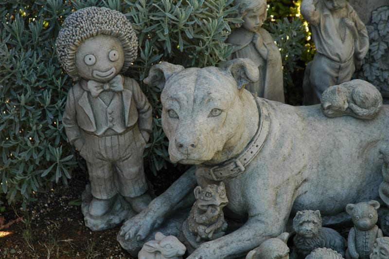 ワンダーデコール｜イギリスからのストーン・ガーデンオーナメント専門店