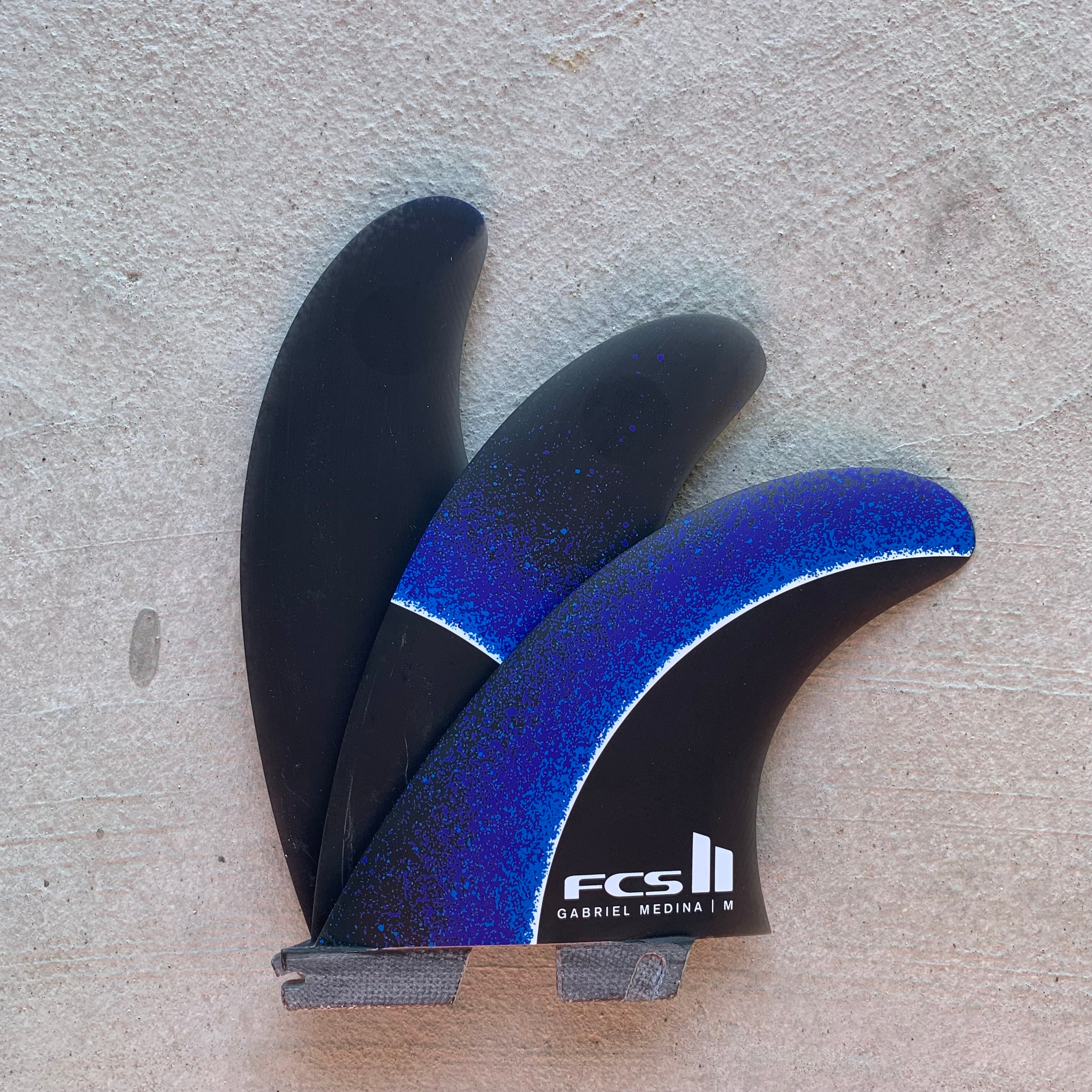 FCS II Gabriel Medina Signature Tri Fin Set ガブリエル トライ