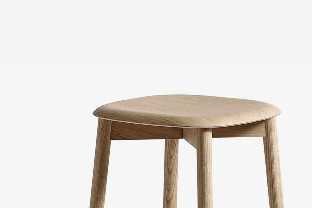 Soft Edge 82 Stool ソフトエッジ 82 スツール / HAY