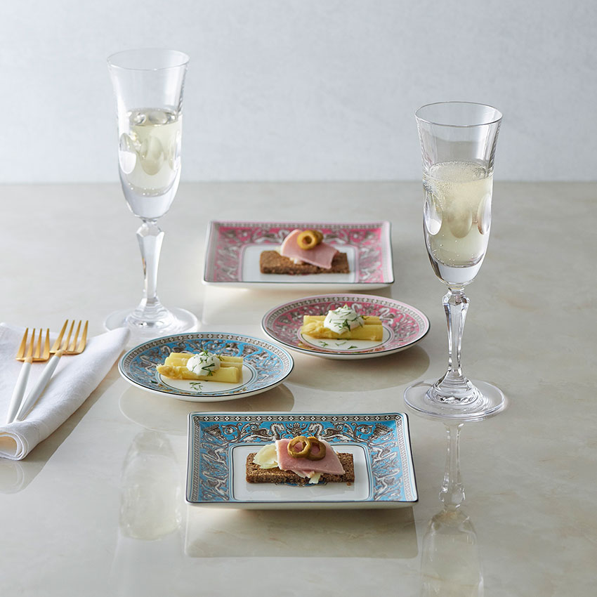 フロレンティーン フューシャ スクエアトレイ|WEDGWOOD公式オンライン