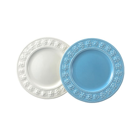 フェスティビティ プレート 27cm (アイボリー・ブルー) ペア|WEDGWOOD