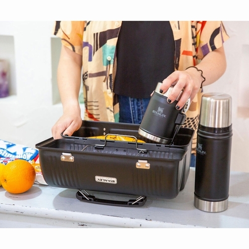 クラシックランチボックス9.4L STANLEY（スタンレー）｜ウエストウェブ