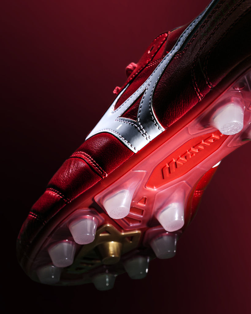 Morelia II (Made In Japan) 40th Anniversary 'Ruby Red' Pack