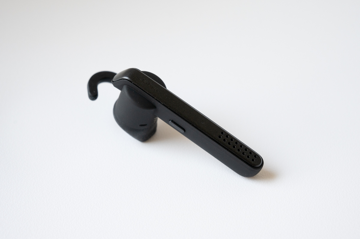 テレワークに最適な片耳ヘッドセット。Jabra「Talk 45」【いつモノコト