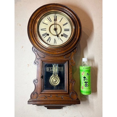 昔懐かしいアンティーク柱時計をお届け|WATERBURY