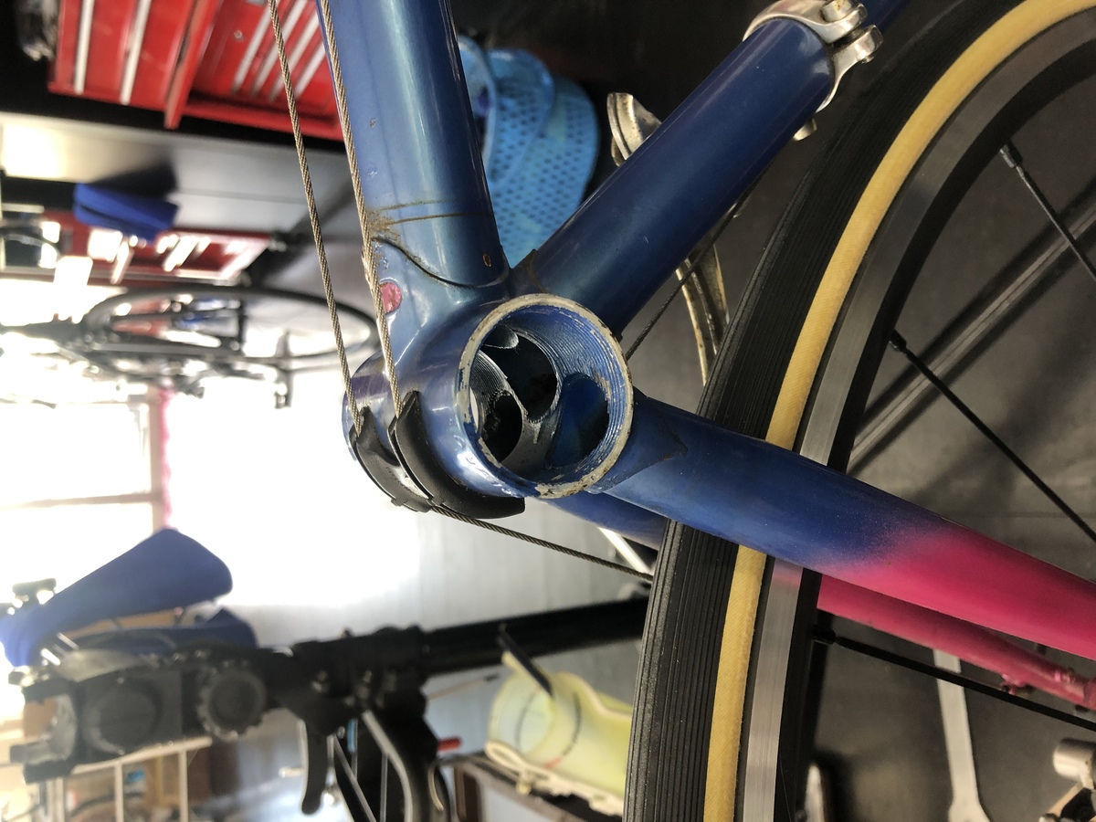 新しいものもいいけども！！クロモリフレームのオーバーホール