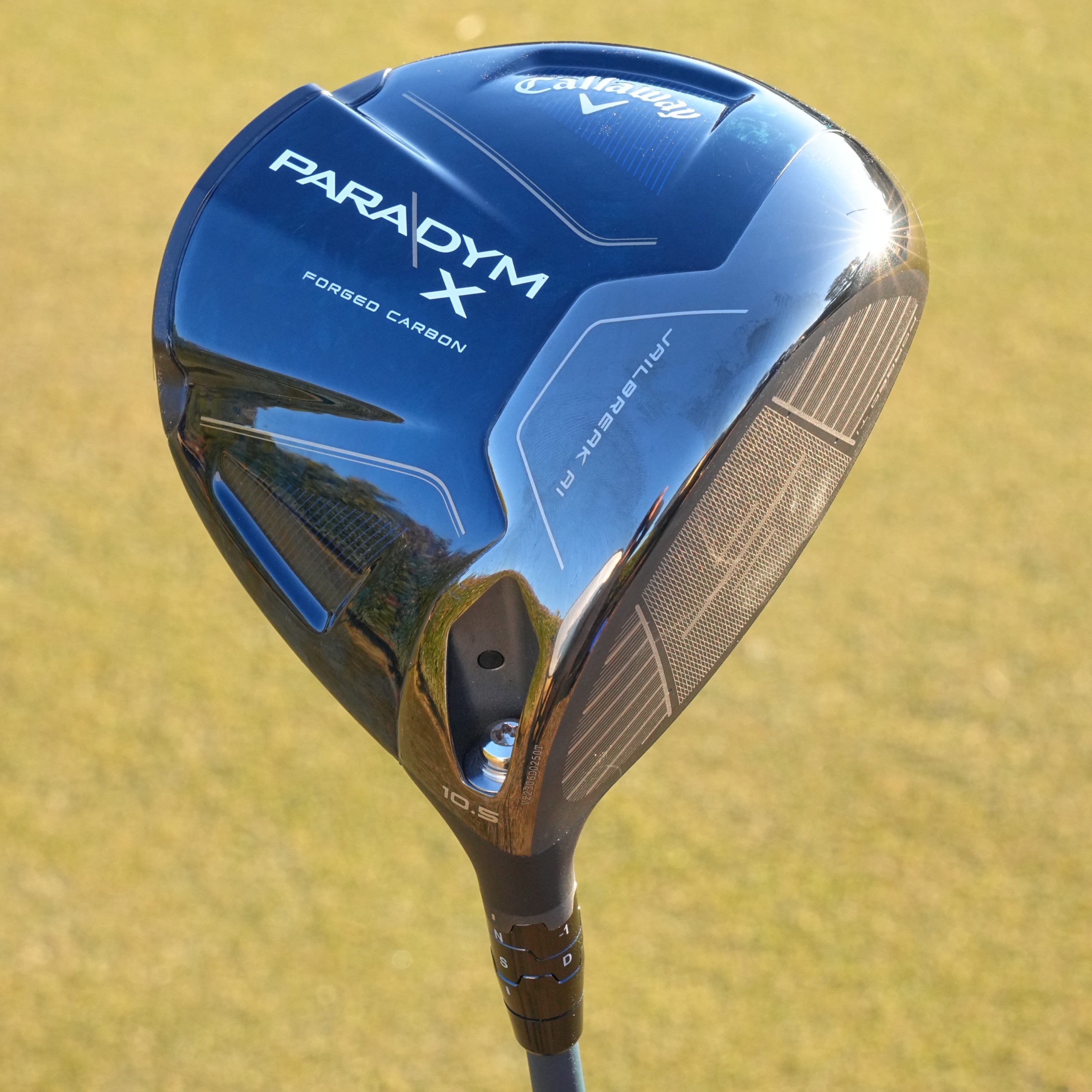 パラダイム」ドライバー4モデルを関雅史が試打解説！最適なモデルの