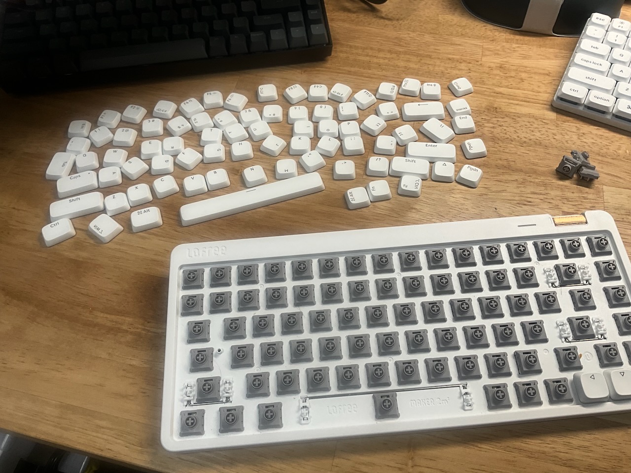 Lofree FLOW Liteを買ったよ – いいぬまてつやのあやしいせかい