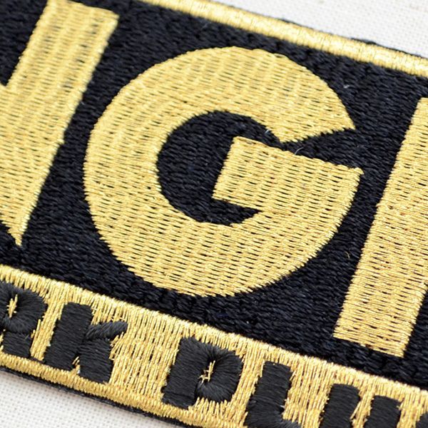 ロゴワッペン NGK スパークプラグス(ゴールド/レクタングル