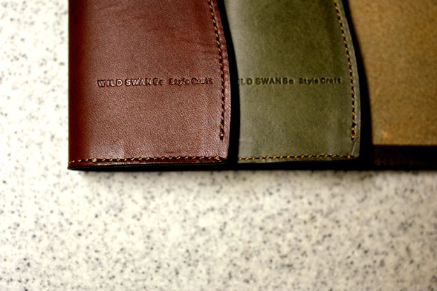 0032】ブックカバー・SUITED（スーティド）について 2 | WILDSWANS