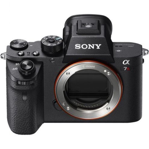 Sony a7rii シャッター 5100回数 ソニー レンズ 75mm f2 Sony a7rii