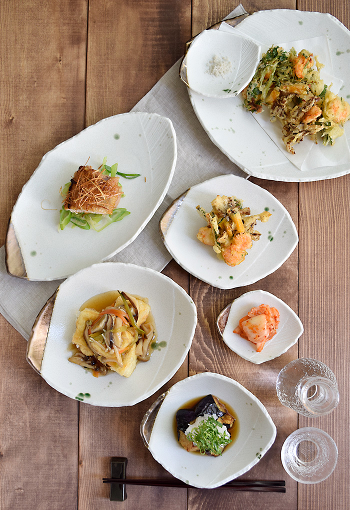 高級感ある金彩おりべシリーズの大皿。盛り皿や大皿料理、ワンプレート