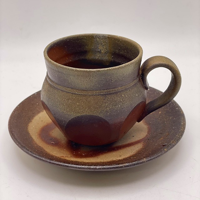 相馬美鶴作 備前焼 カップ＆ソーサー 備前焼陶吉は人間国宝作品から
