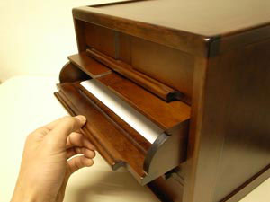 書類整理箱 [書類整理,フラップ,A4サイズ,4段の収納スペース,パャR