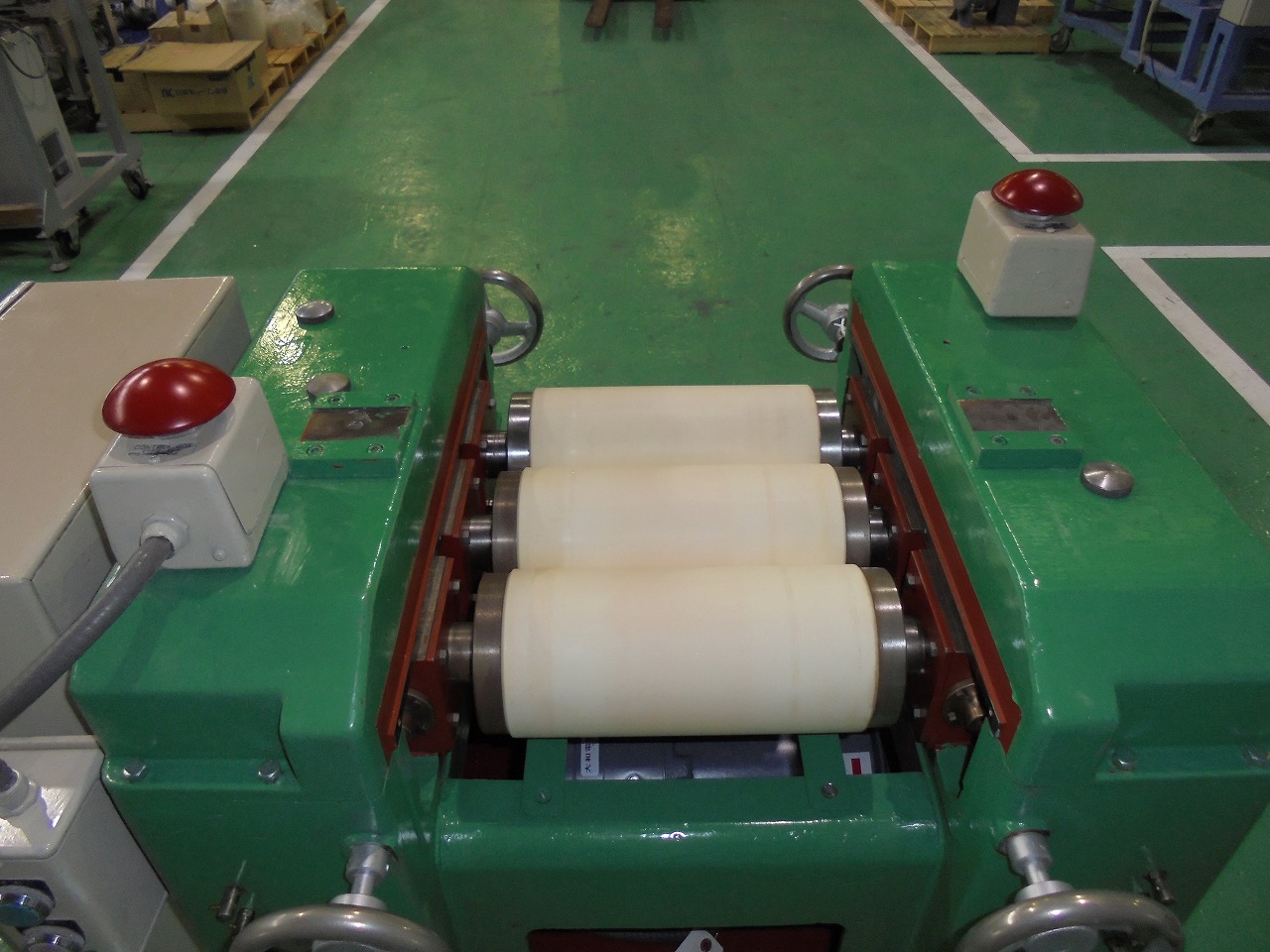 三本ロール | 在庫機器 | 中古粉体機器の販売・レンタル・買い取りの