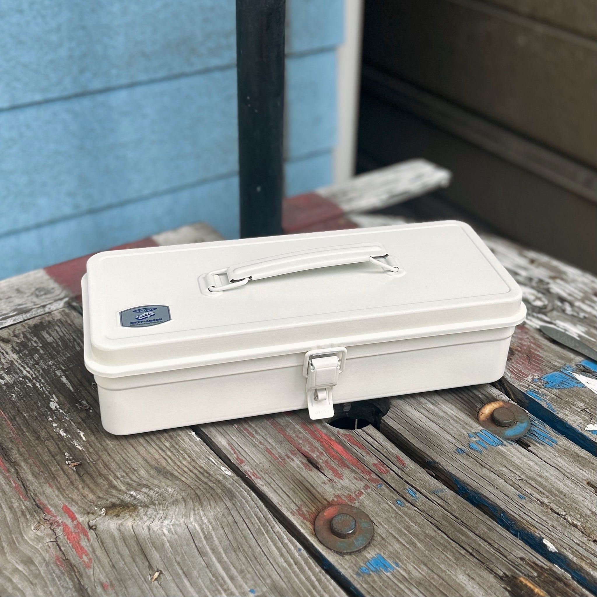 トランク型工具箱 T-320 W (ホワイト) | 東洋スチール株式会社 | TOYO