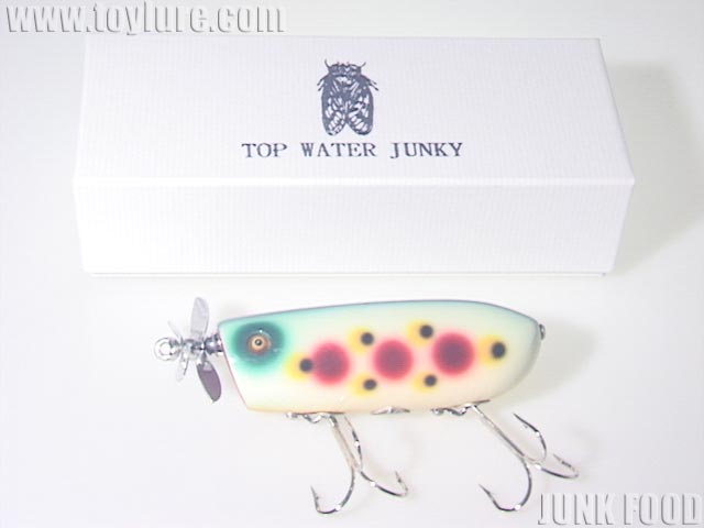 JUNK FOOD item: J-34823 ミルヘッドターキー