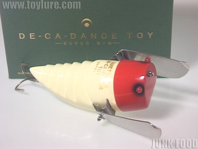 JUNK FOOD item: J-36598 デカダンス トーイ スーパービッグ