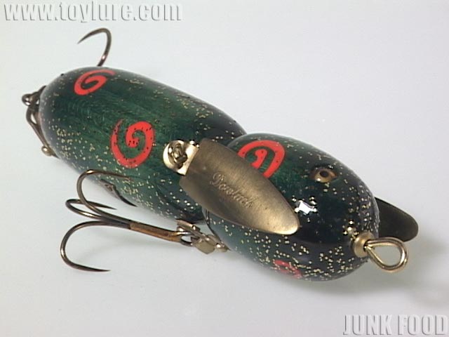 JUNK FOOD item: J-41435 ヤゴの朝吉