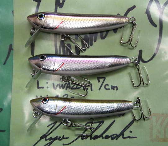 またまた、KYOルアーさんより今回は上反りミノーの入荷です