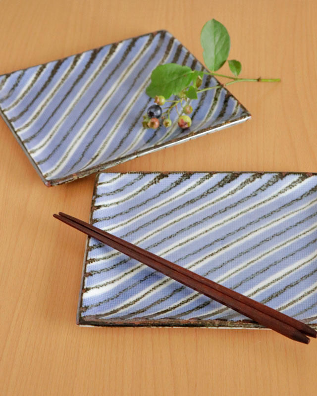 砥部焼の和食器 梅山窯の角皿 【砥部工房 からくさ】