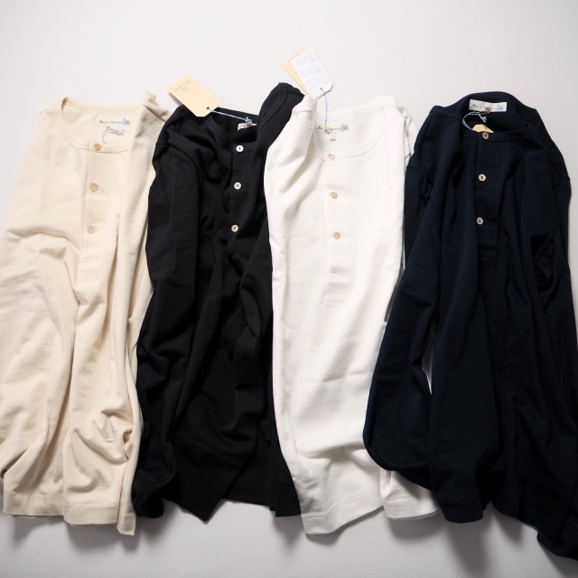 Merz b. Schwanen メルツベーシュヴァーネン 長袖ヘンリーネックT