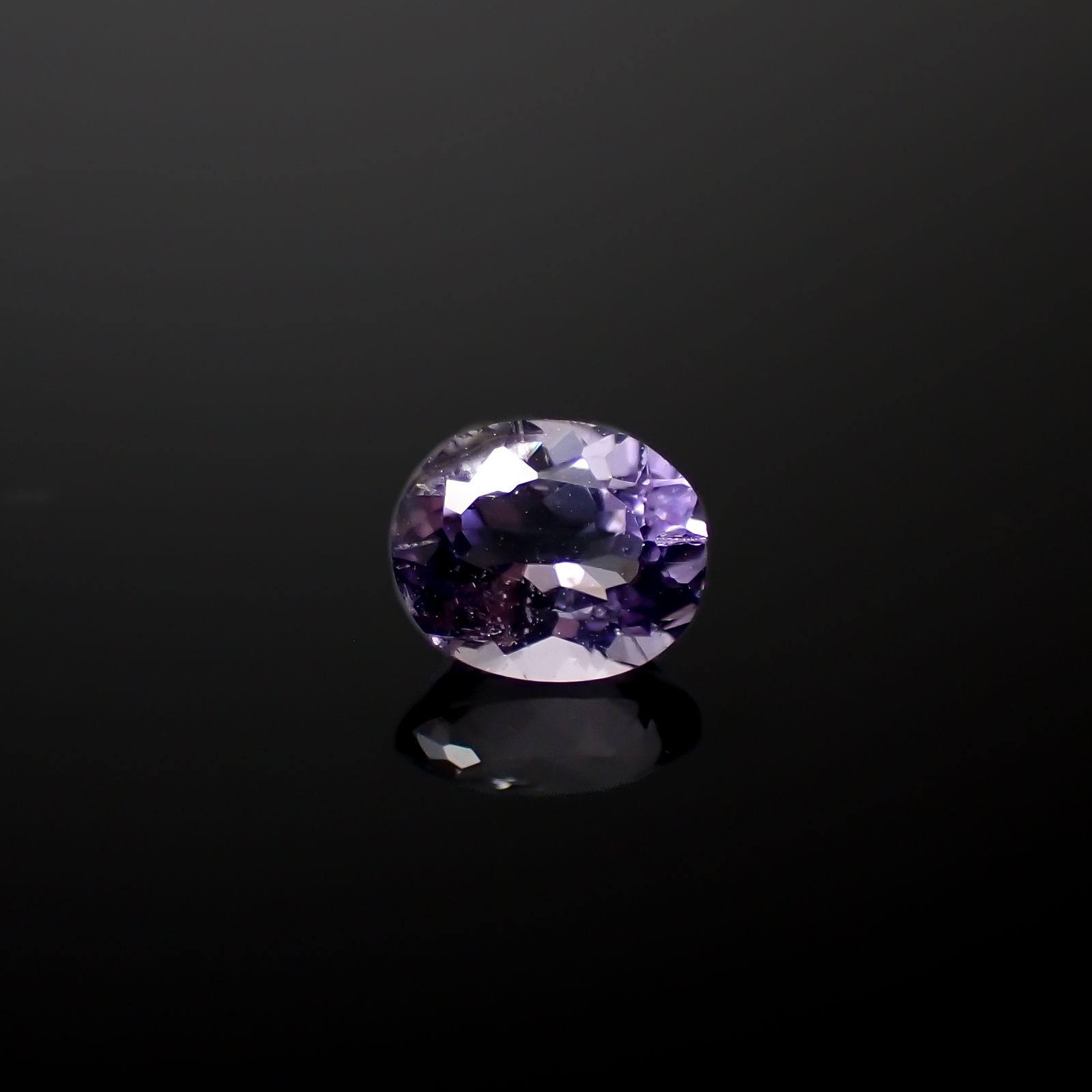 マリアライト(宝石名パープル・スキャポライト)スリランカ産 識別済