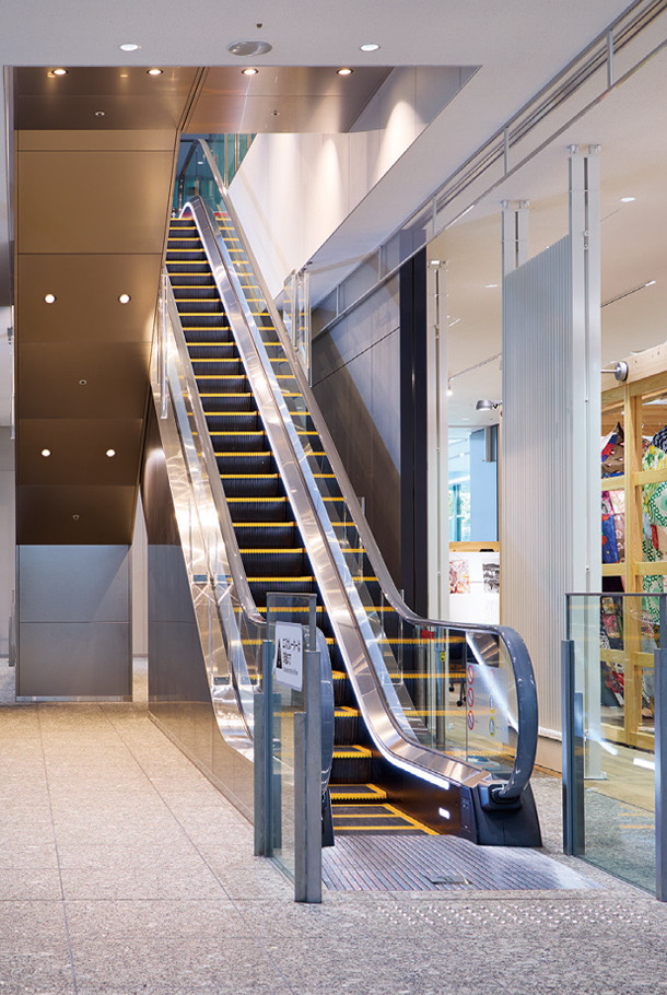 中野区役所 新庁舎｜新設 施工事例｜東芝エレベータ株式会社