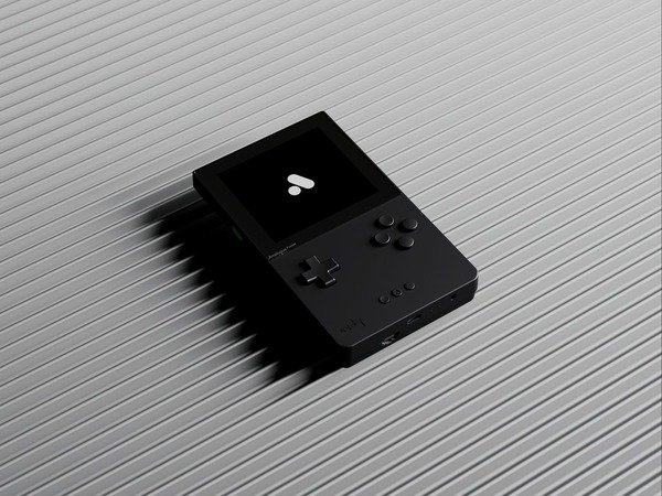 高級レトロ携帯ゲーム互換機Analogue Pocket、4月6日午前0時に再入荷