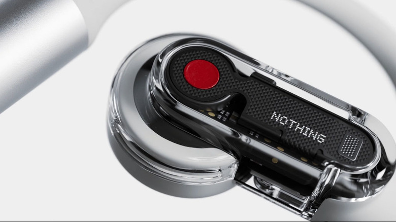 Notihng、初のオープン型イヤホン「Ear (open) 」正式発表。ChatGPT