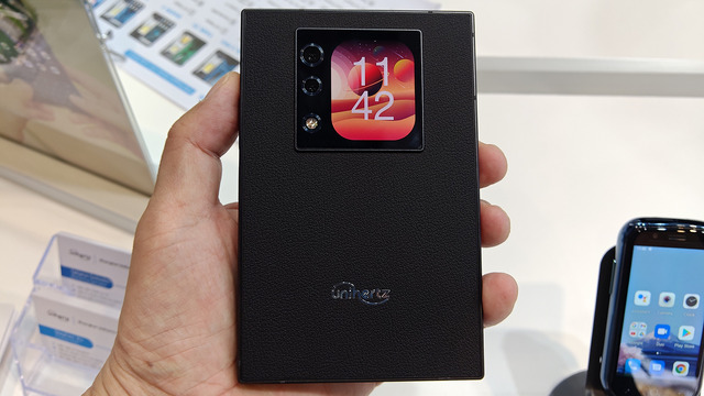 ようやくBlackBerry復活を感じさせてくれるUnihertz「Titan 2」実機を