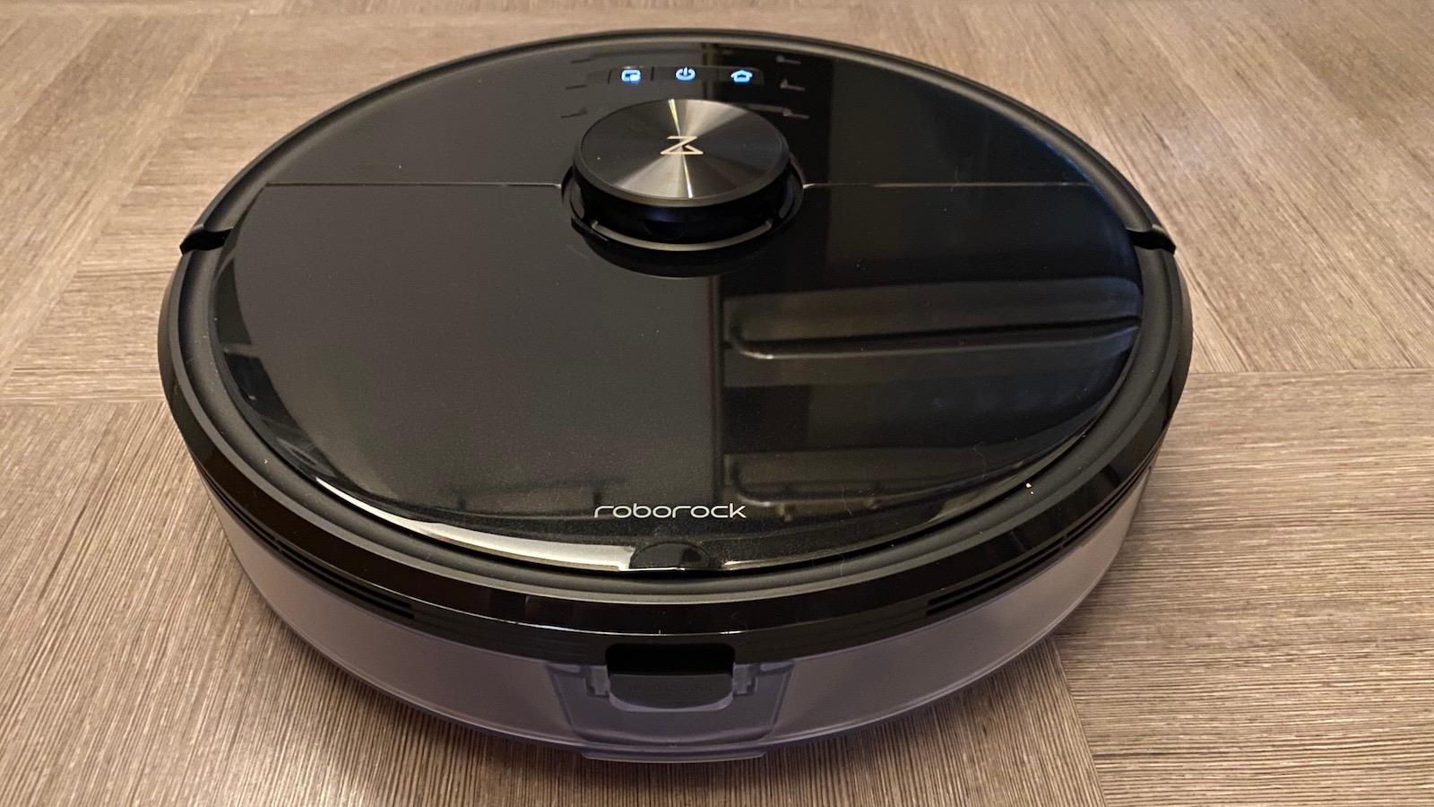 Roborock S6 Max V Review - Tech Advisor