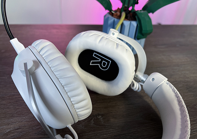 Logitech G Pro X 2 Lightspeed Review | Techtesters