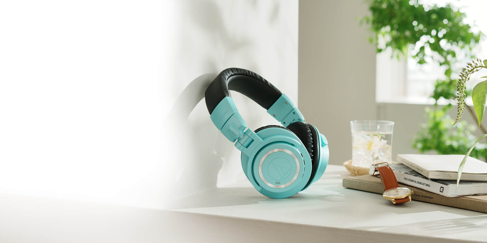 Audio-Technica Releases Ice Blue Limited Edition ATH-M50x