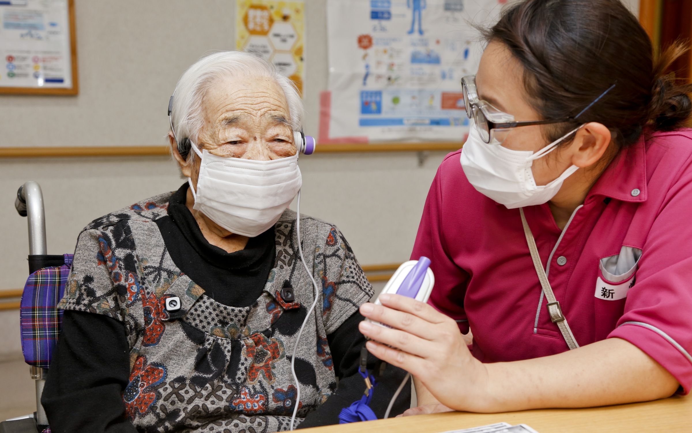 骨伝導音声増幅器】KIKUCHAN −きくちゃん− | 株式会社テムコジャパン