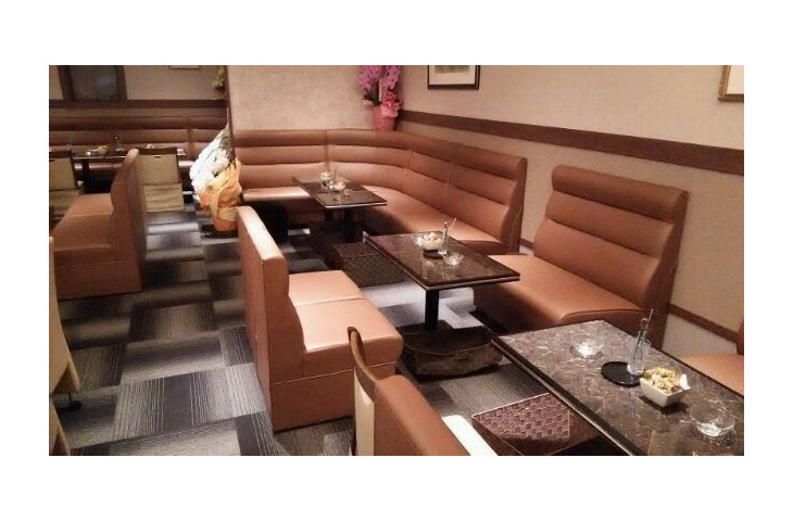 栃木県スナック店舗様 | クラブ・スナック・パブ｜納品例｜店舗家具